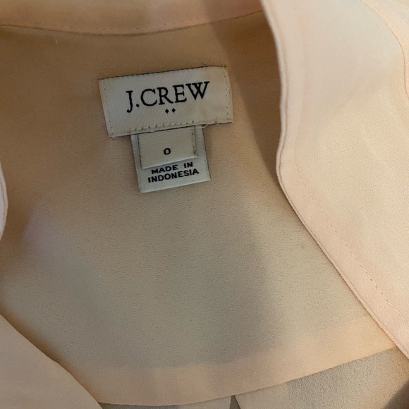 Button down blouse - Picture 2 of 3